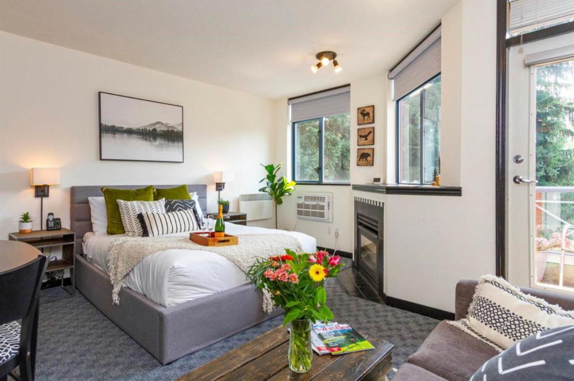 Ideal Village Location! Apartment Whistler
